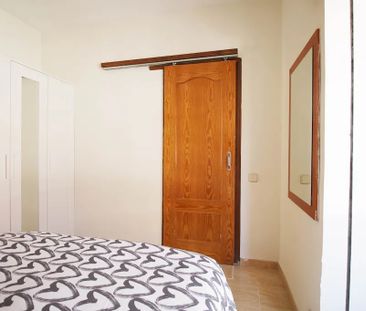 Calle de la Aurora, Madrid, Community of Madrid 28035 - Photo 1