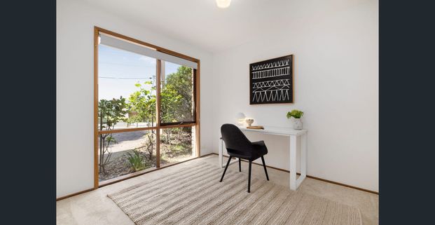 A Bright, Spacious Home Ready for the Holidays - Photo 1