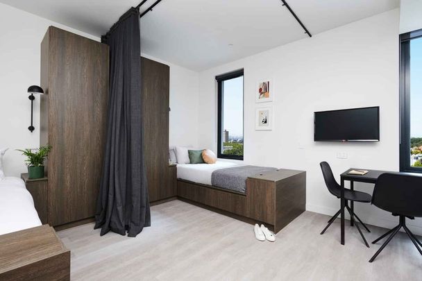 Twin Apartment - Photo 1