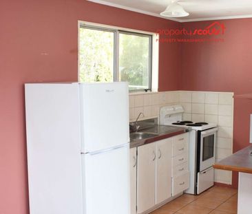 Charming Two-Bedroom Home - Photo 4