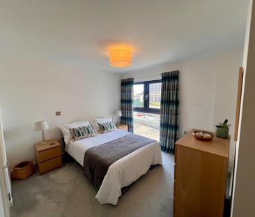 3 bedroom apartment to rent - Photo 4