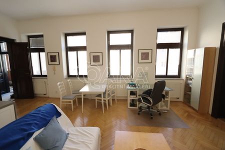 Apartment for rent, 2+kk - 1 bedroom, 71m - Fotografie 3