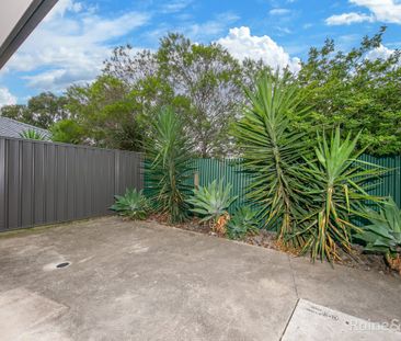 Well Maintained 3 Bedroom Townhouse - Photo 6