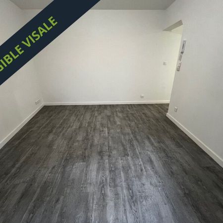 Location Appartement 1 pièce 21m² ORLEANS 45000 - Photo 4