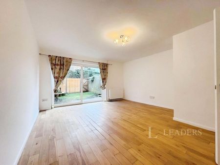 2 bedroom terraced house to rent - Photo 3