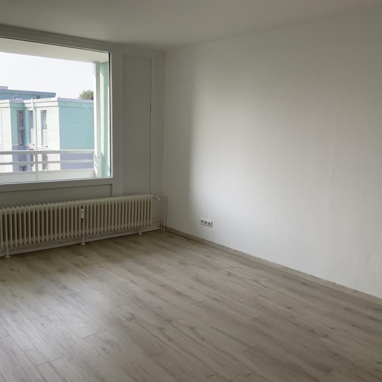 Sparen und selber renovieren. Erdgeschosswohnung für die kleine Familie - Photo 1