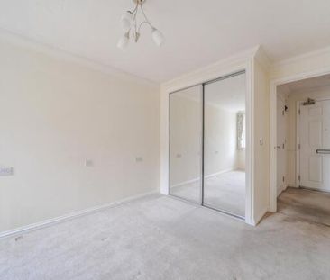 1 bedroom retirement property to rent - Photo 3