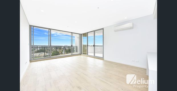 Well Maintained 2 Bedroom Apartment On The 15th Floor! - Photo 1