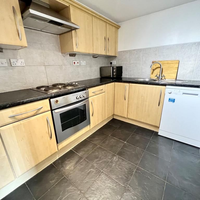 2 bedroom apartment to rent - Photo 1