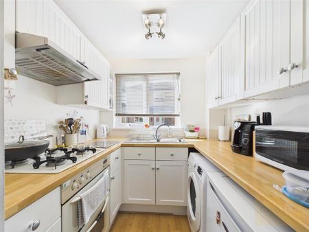 1 bedroom terraced house to rent - Photo 3