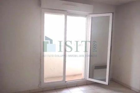 ST ROCH, RUE FORNEO MENEI - - Photo 2