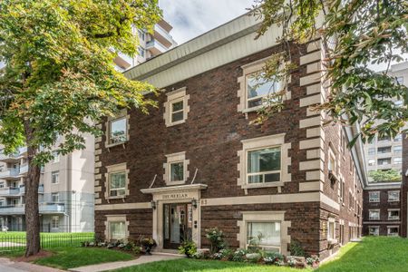 83 Isabella Street - Photo 2