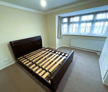 3 bedroom semi-detached house to rent - Photo 6