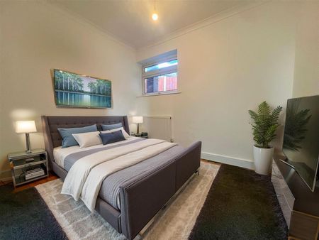 London Road - Photo 4