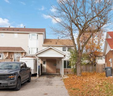 For Lease - 53 Courtleigh Square, Brampton, Ontario - Photo 2
