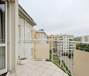 Warszawa, Targówek - Photo 2