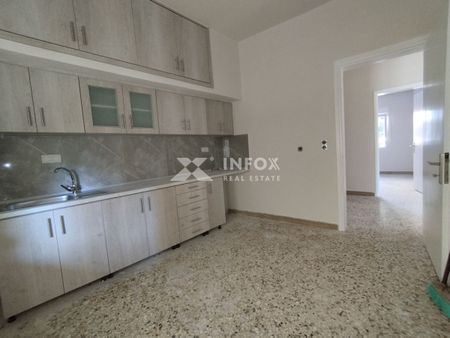 Καβάλα, Τίμιος Σταυρός. Διαμέρισμα 80τ.μ. ΣΕ ΥΠΕΡΥΨΩΜΕΝΟ ΗΜΙΟΡΟΦΟ διατίθεται προς Ενοικίαση - Photo 4