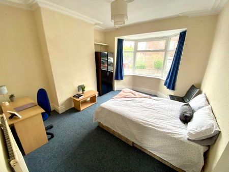 4 bedroom house share to rent - Photo 3