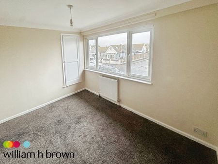 Broadway, Clacton-On-Sea, Jaywick - Photo 3