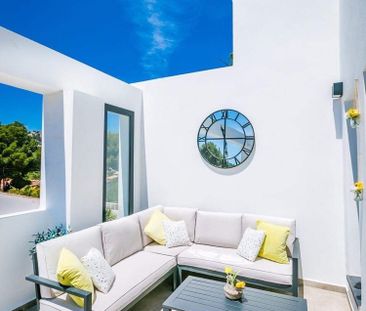 Luxury Ibiza Style, 4 Bed Villa - Photo 2