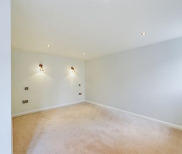 3 bedroom barn conversion to let - Photo 5