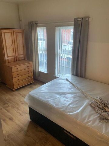 75 Chadwick Street, Belfast, BT9 7FD - Photo 3