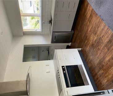 57 Glandovey Road, Fendalton, Christchurch City - Private, Sunny an... - Photo 4