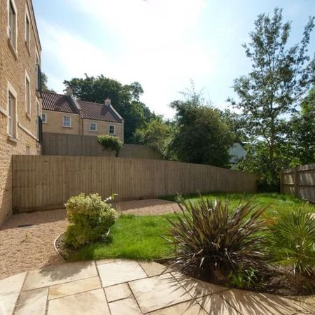 Eveleigh Avenue, Bath, Somerset, BA1 - Photo 3