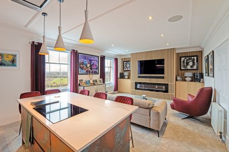 2 Bedroom Penthouse Apartment, Boughton - Photo 5