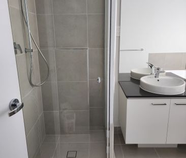 Clyde North - Photo 2