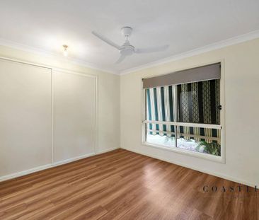 3 Bedroom brick home close to the beach - Photo 6