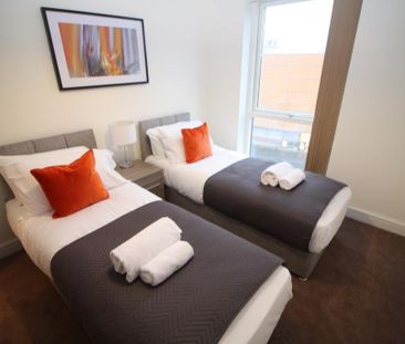 2 bedroom flat to rent - Photo 6