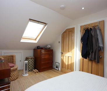 2 bedroom maisonette to rent - Photo 6