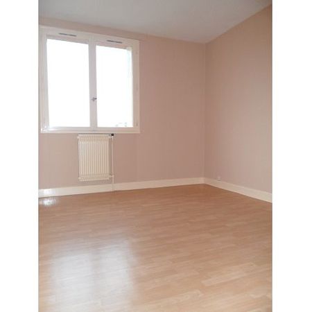A LOUER - Quartier Maluettes - T3 de 63.50m² avec balcon, garage et cave. - Photo 3