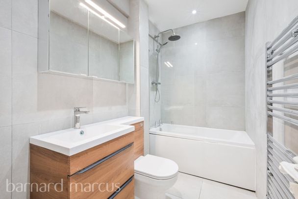 Cheam Common Road - Photo 1