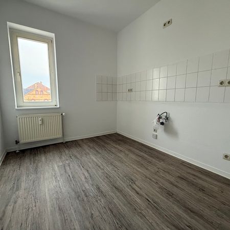 2-Raum-Wohnung in zentraler Lage zu vermieten - Photo 3