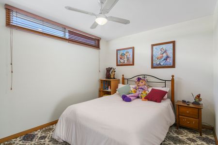 Centrally Located Loft Apartment - Photo 2
