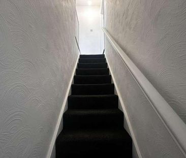 Clark Avenue, Grimsby, DN31 - Photo 4