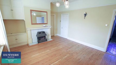 3 bedroom House To Let - Photo 2