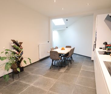 Instapklare woning te huur in centrum Rumbeke - Photo 3