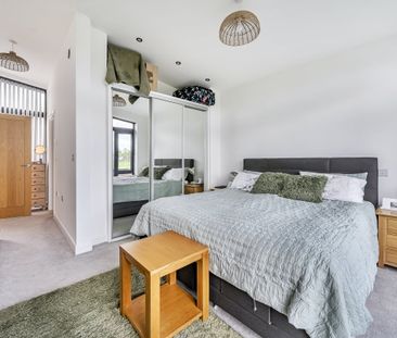 5 bedroom detached house to rent - Photo 6