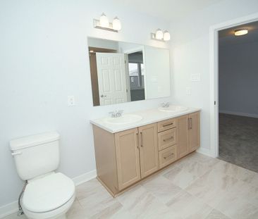 For Lease - 274 Ormiston Crescent, Barrhaven, Ontario - Photo 5