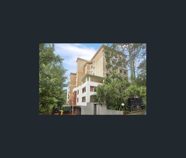 Light and Bright whilst conveniently located! - Photo 3