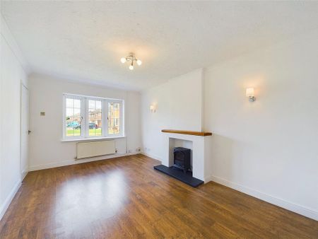 2 bedroom terraced house to rent - Photo 2