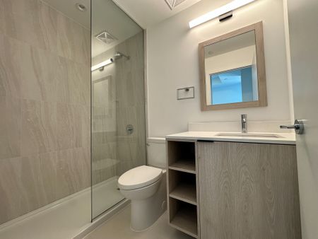 For Lease - 1007 The Queensway N/A Unit# 907, Toronto, Ontario - Photo 2