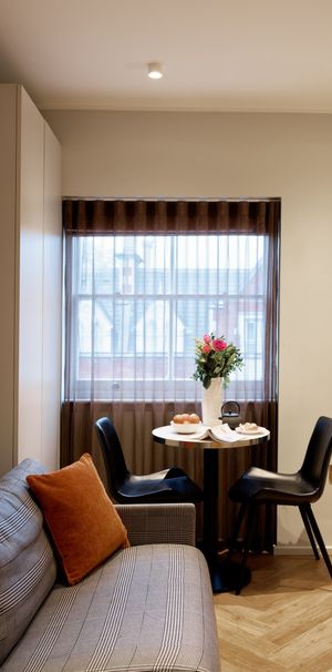 APARTMENTS 10FT-43 - Photo 1