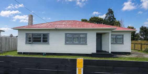 Available Early October Due to Job Transfer - Sanson - Photo 3