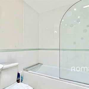 1 bedroom property to rent - Photo 2