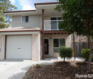 Lovely Modern 3 bed Townhouse For Rent $650 per week - Photo 2