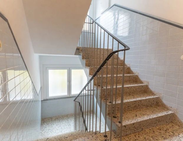 Schöne ca. 78m² große 3-Zimmer-Wohnung mit Balkon, Aufzug und hellem Tageslichtbad - Foto 1